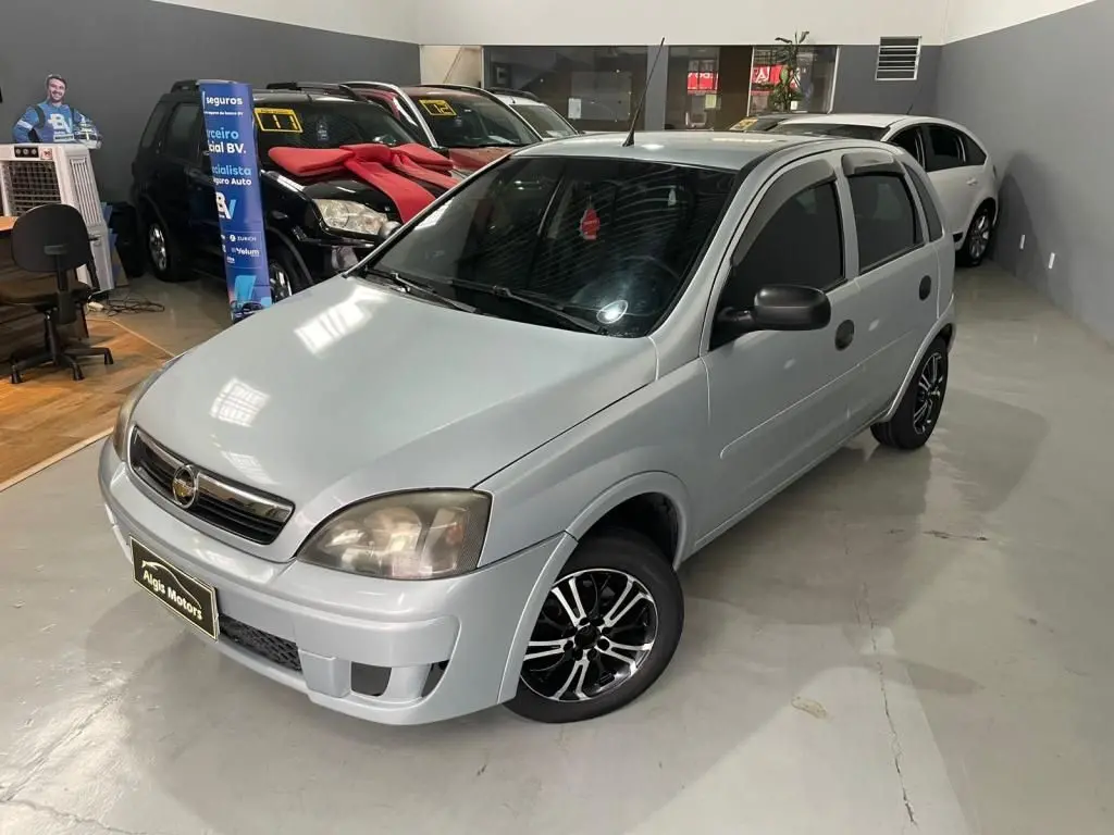 CHEVROLET Corsa Hatch - Foto