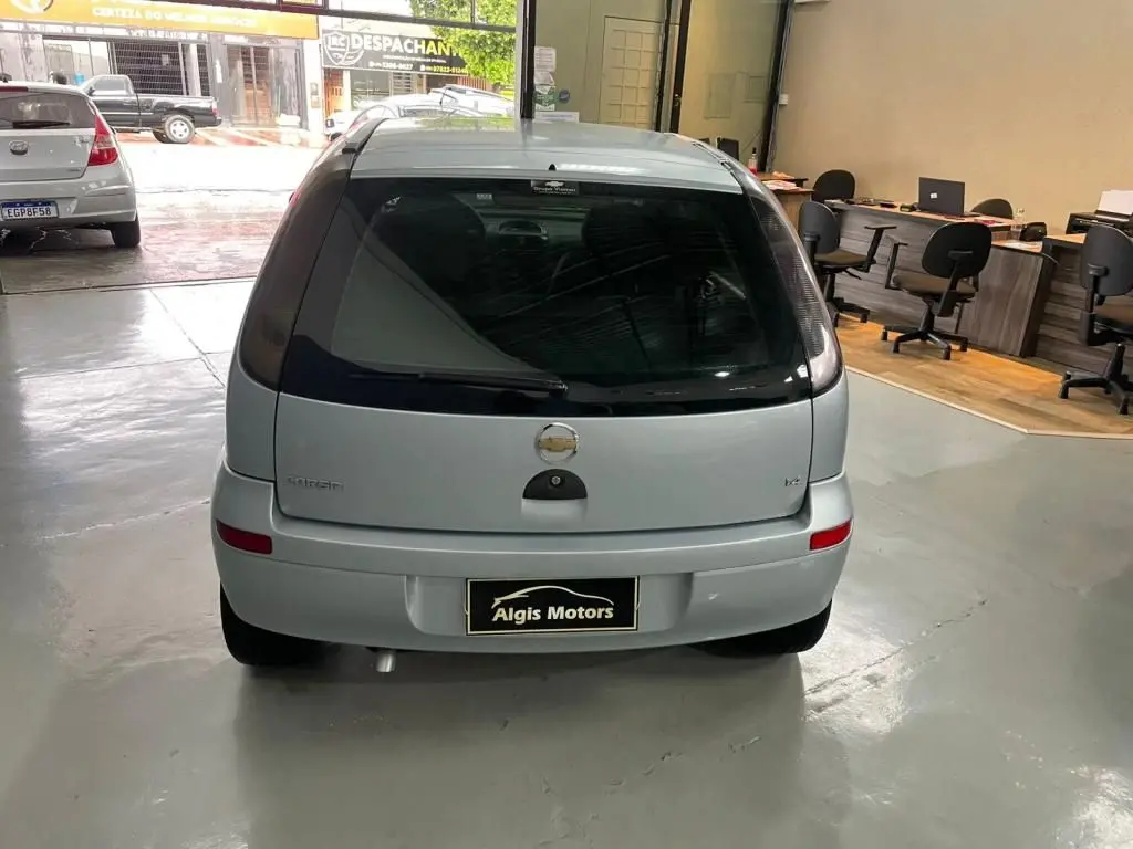 CHEVROLET Corsa Hatch - Foto