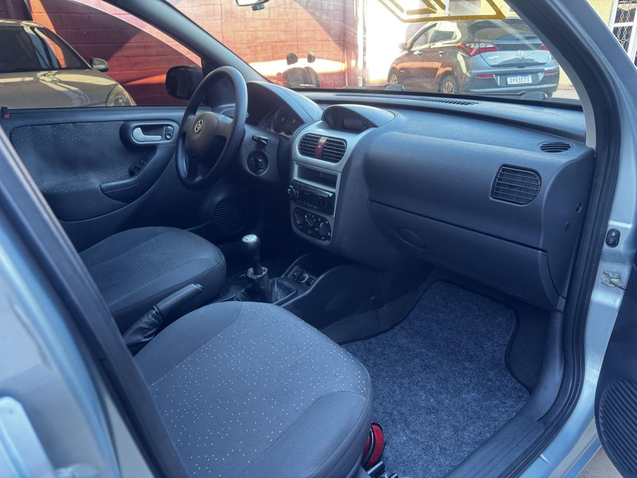 CHEVROLET Corsa Hatch - Foto