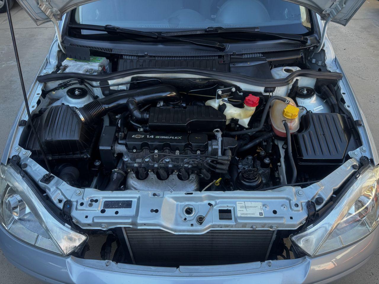 CHEVROLET Corsa Hatch - Foto