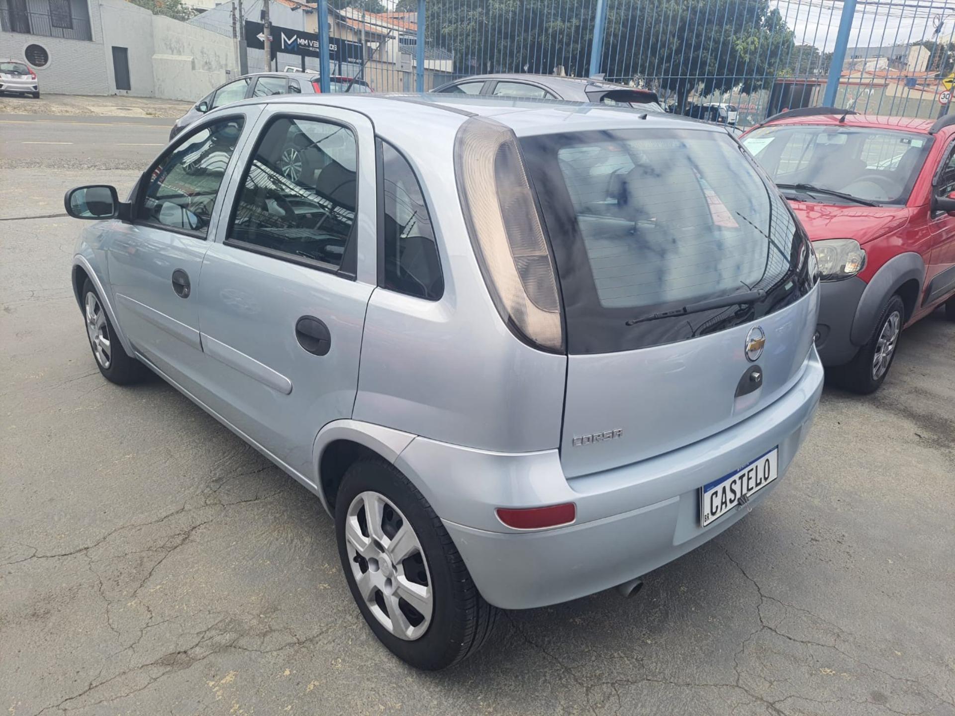CHEVROLET Corsa Hatch - Foto