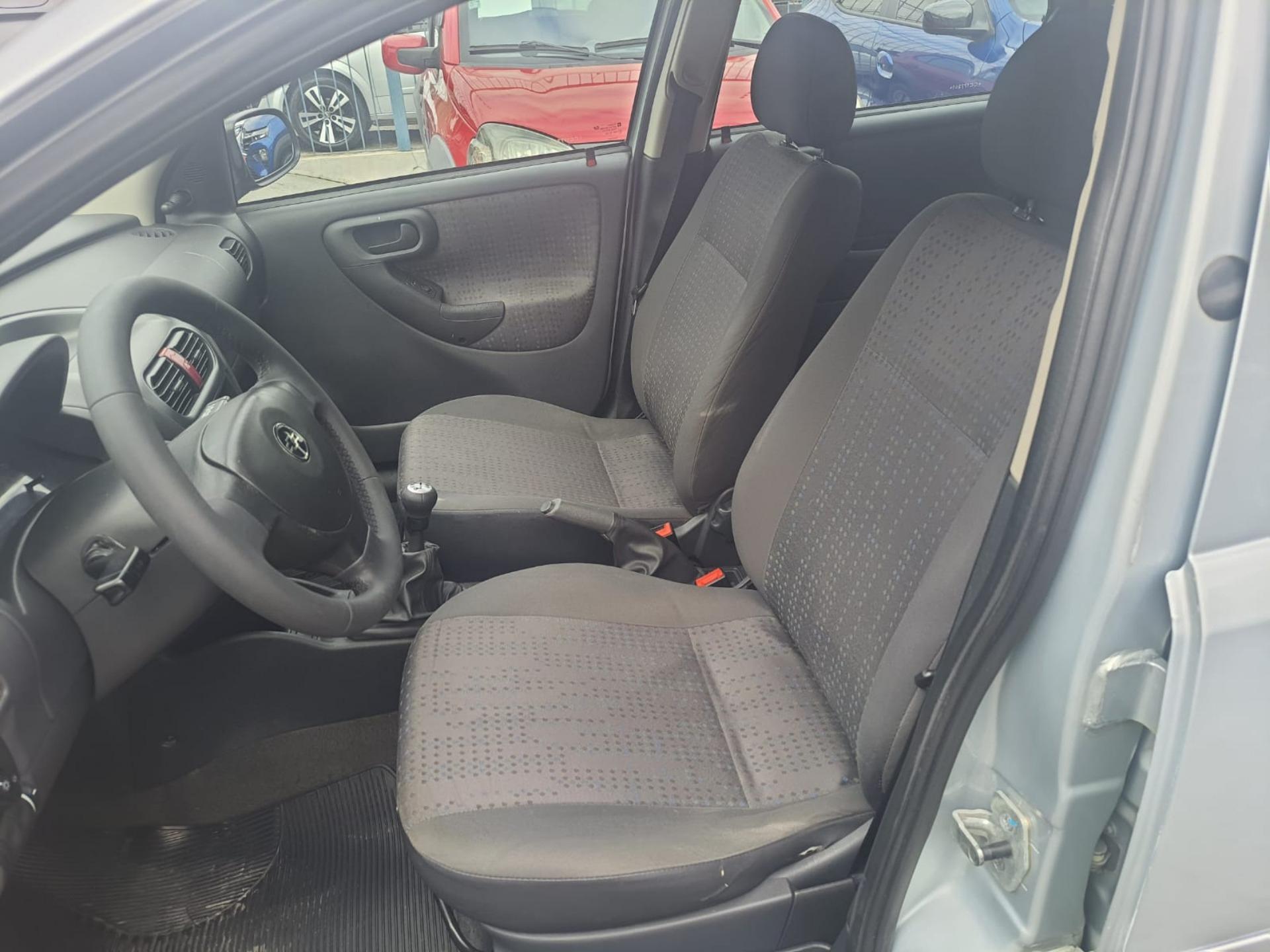 CHEVROLET Corsa Hatch - Foto