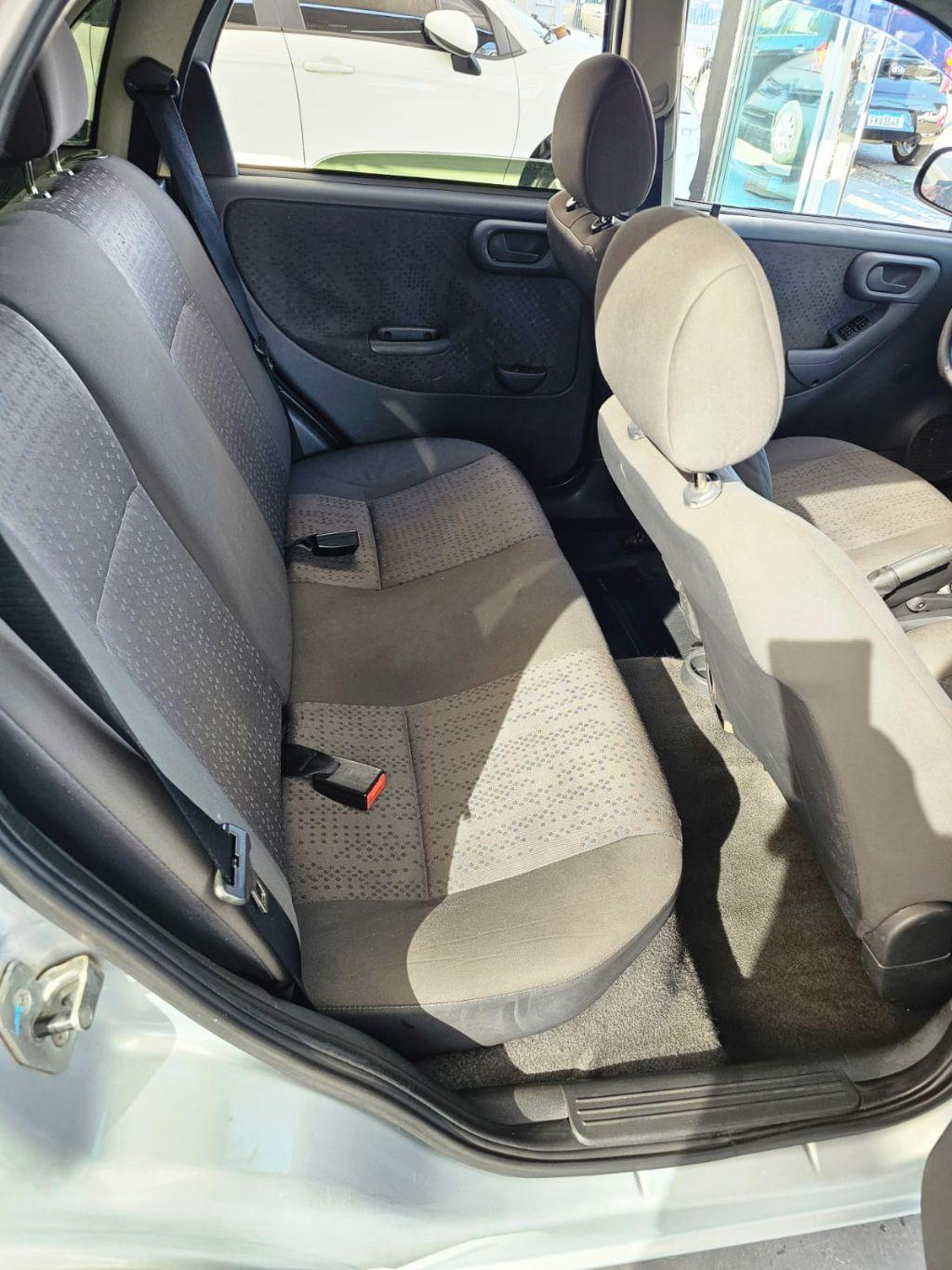 CHEVROLET Corsa Hatch - Foto