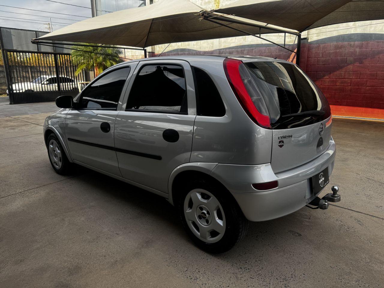CHEVROLET Corsa Hatch - Foto
