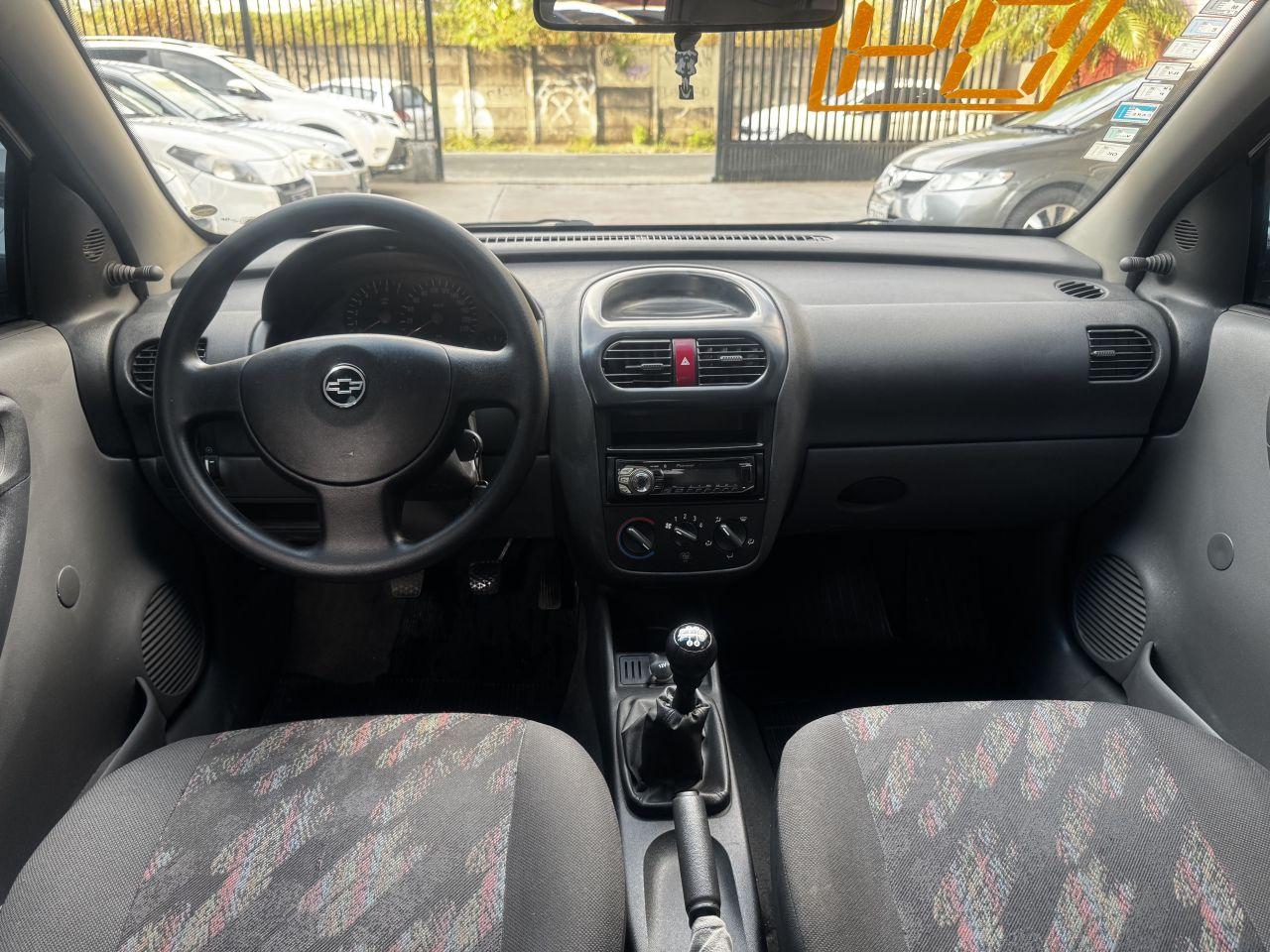 CHEVROLET Corsa Hatch - Foto