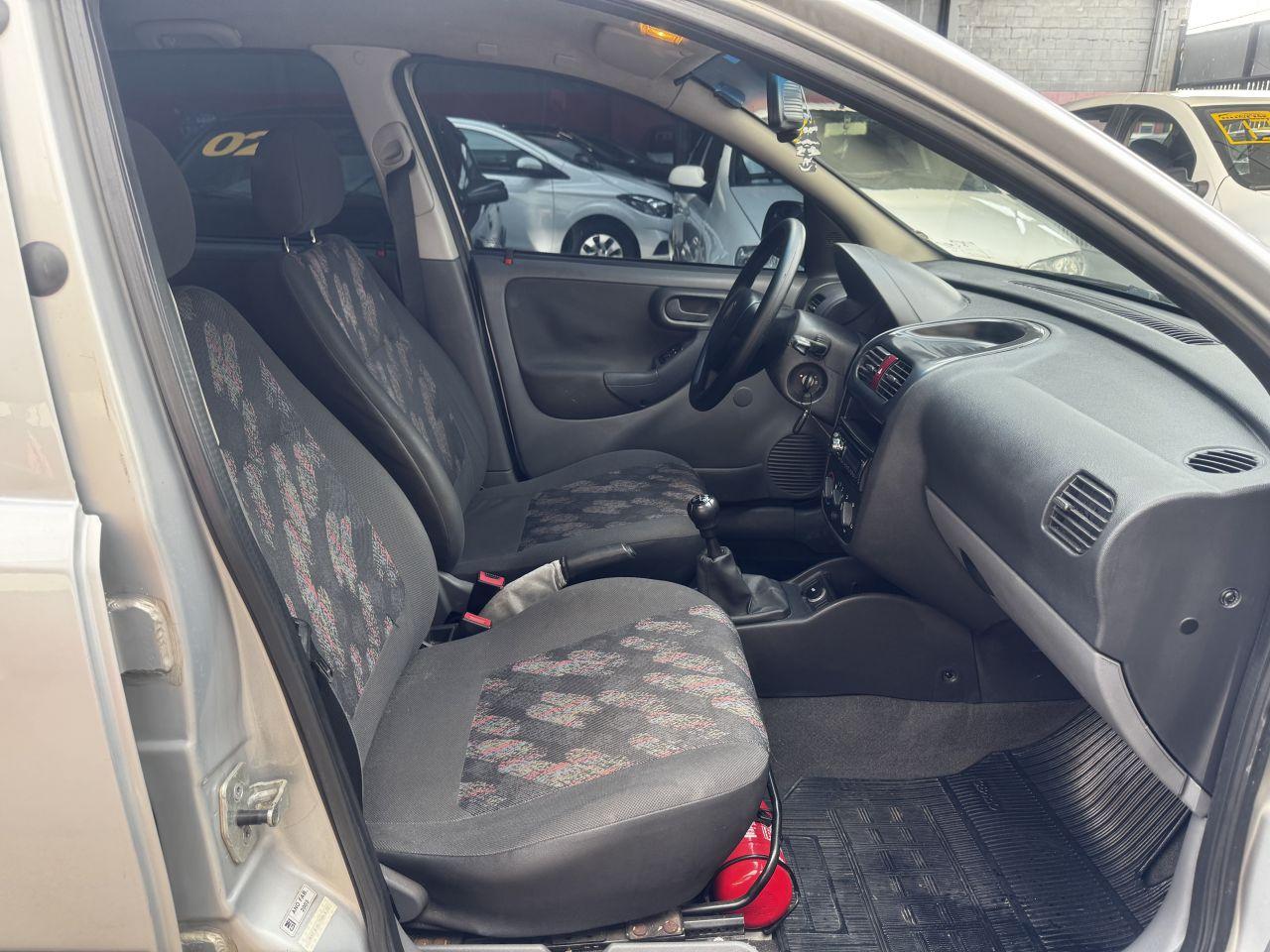 CHEVROLET Corsa Hatch - Foto