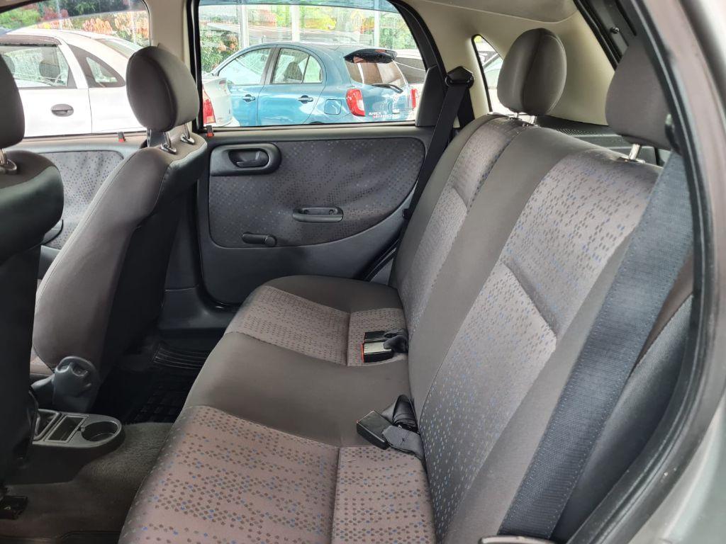 CHEVROLET Corsa Hatch - Foto