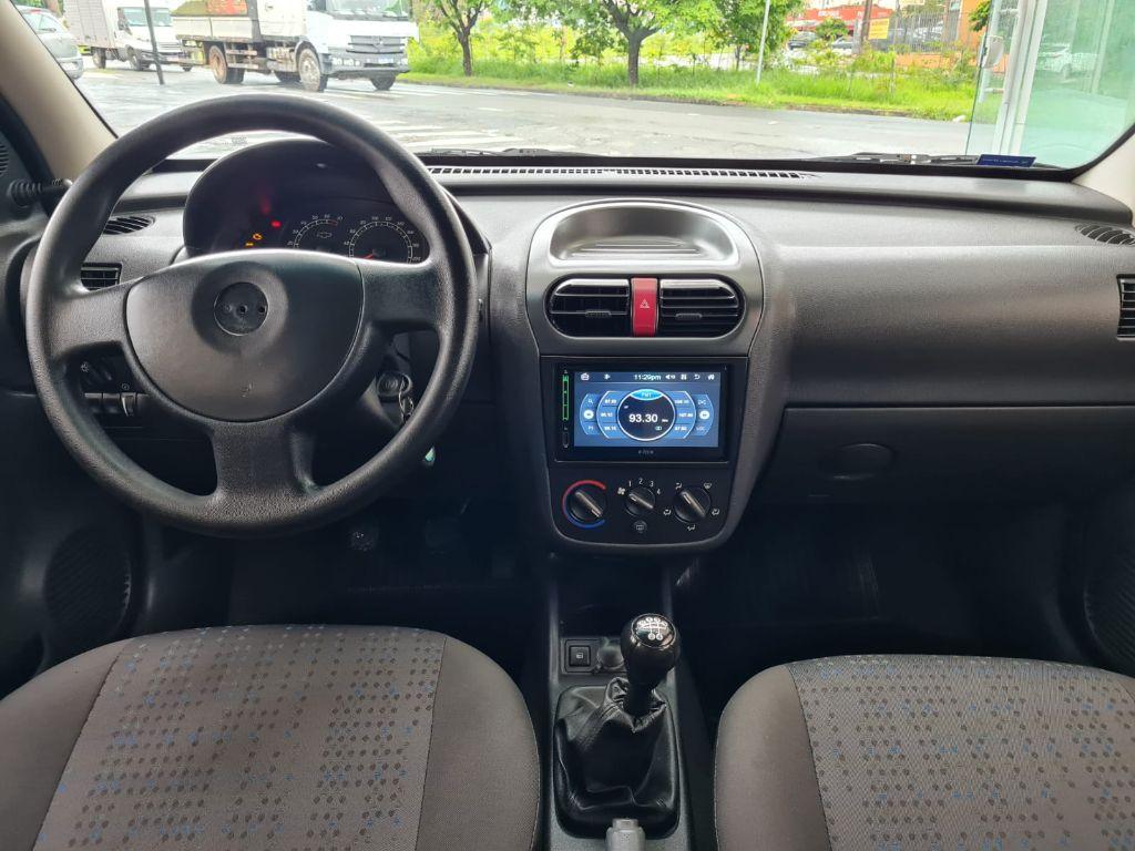 CHEVROLET Corsa Hatch - Foto