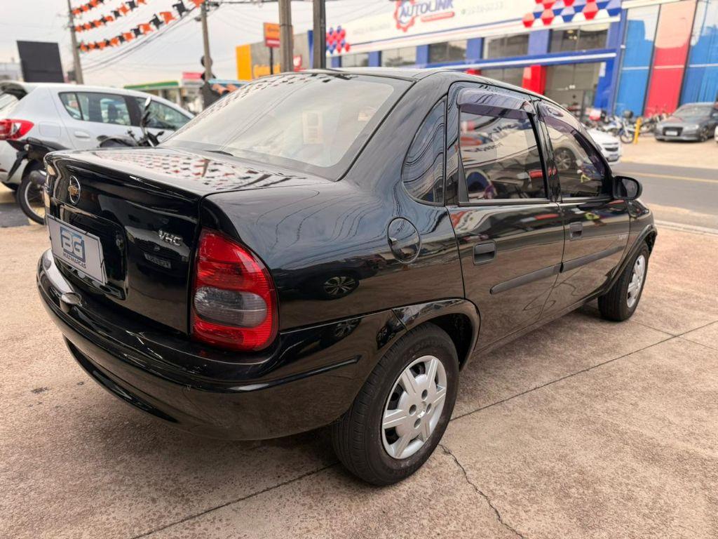 CHEVROLET Corsa Sedan