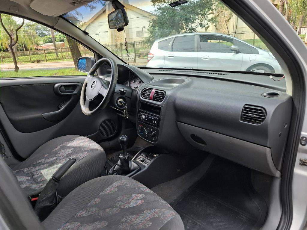 CHEVROLET Corsa Sedan - Foto