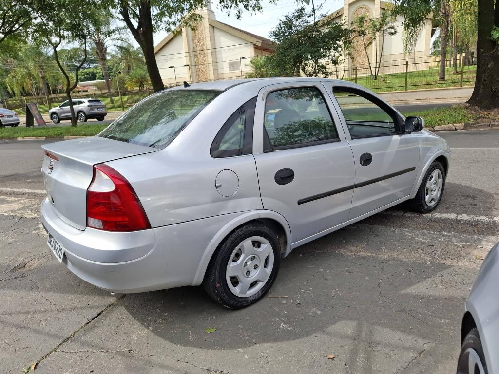 CHEVROLET Corsa Sedan - Foto