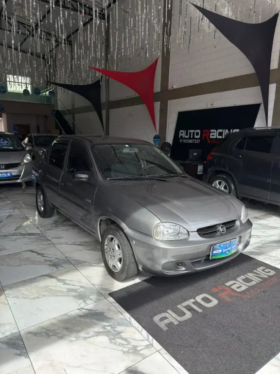 CHEVROLET Corsa Sedan - Foto