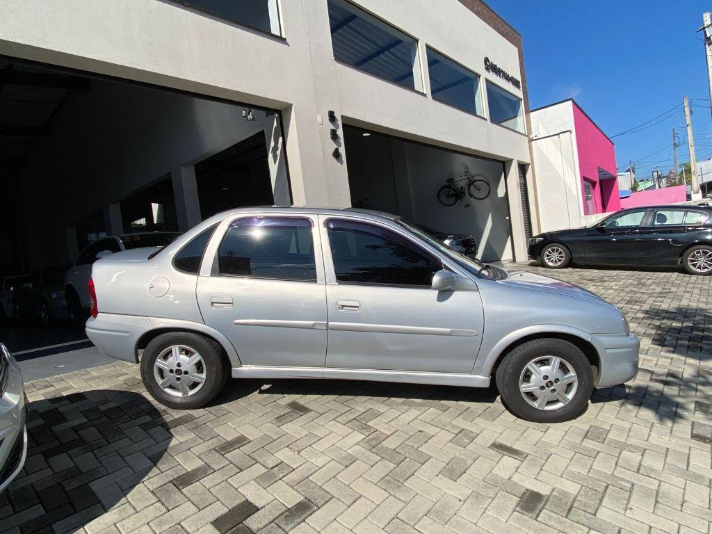 CHEVROLET Corsa Sedan - Foto