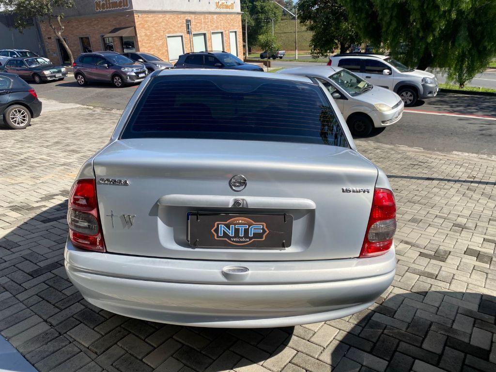 CHEVROLET Corsa Sedan - Foto