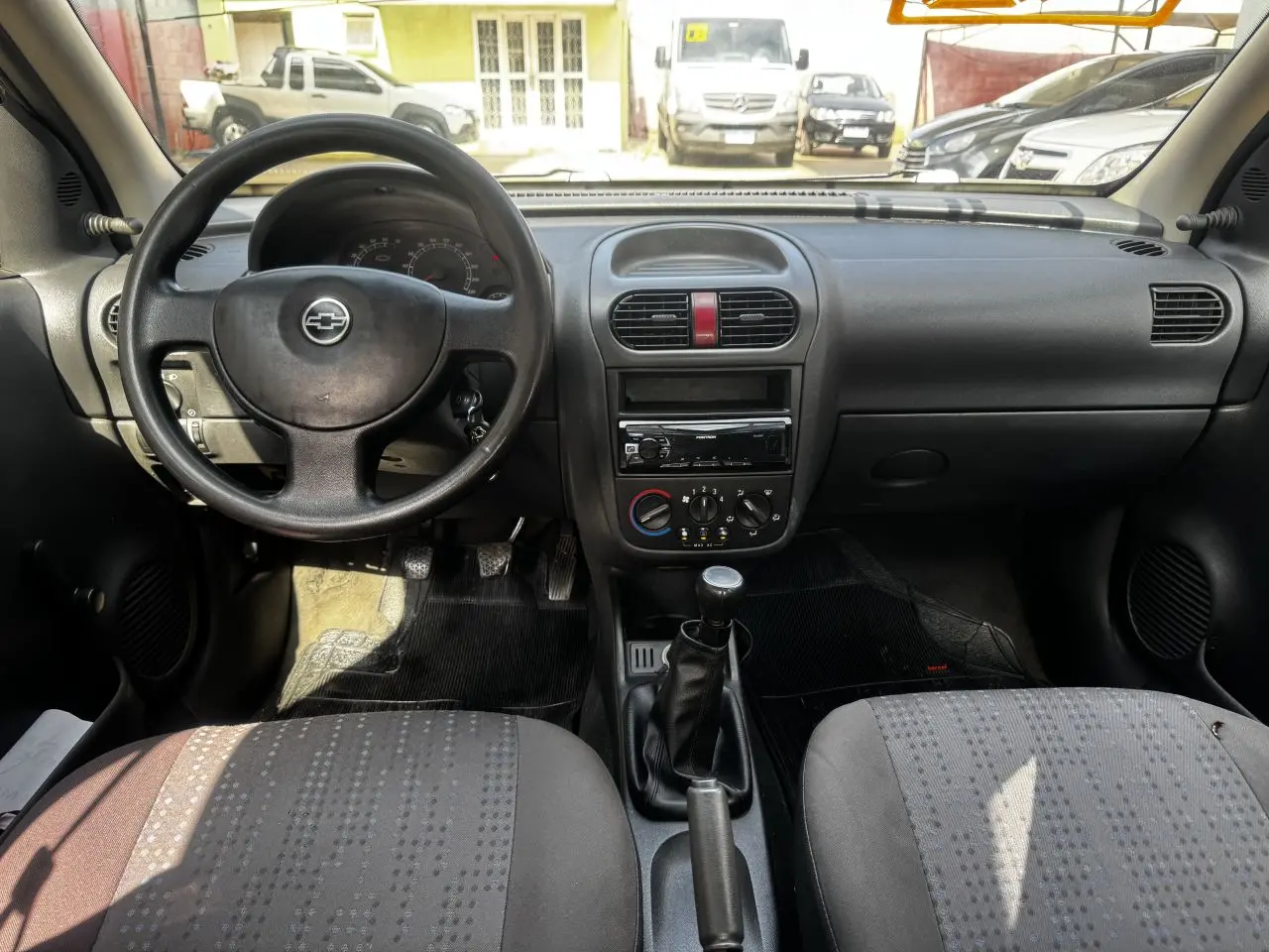 CHEVROLET Corsa Sedan - Foto