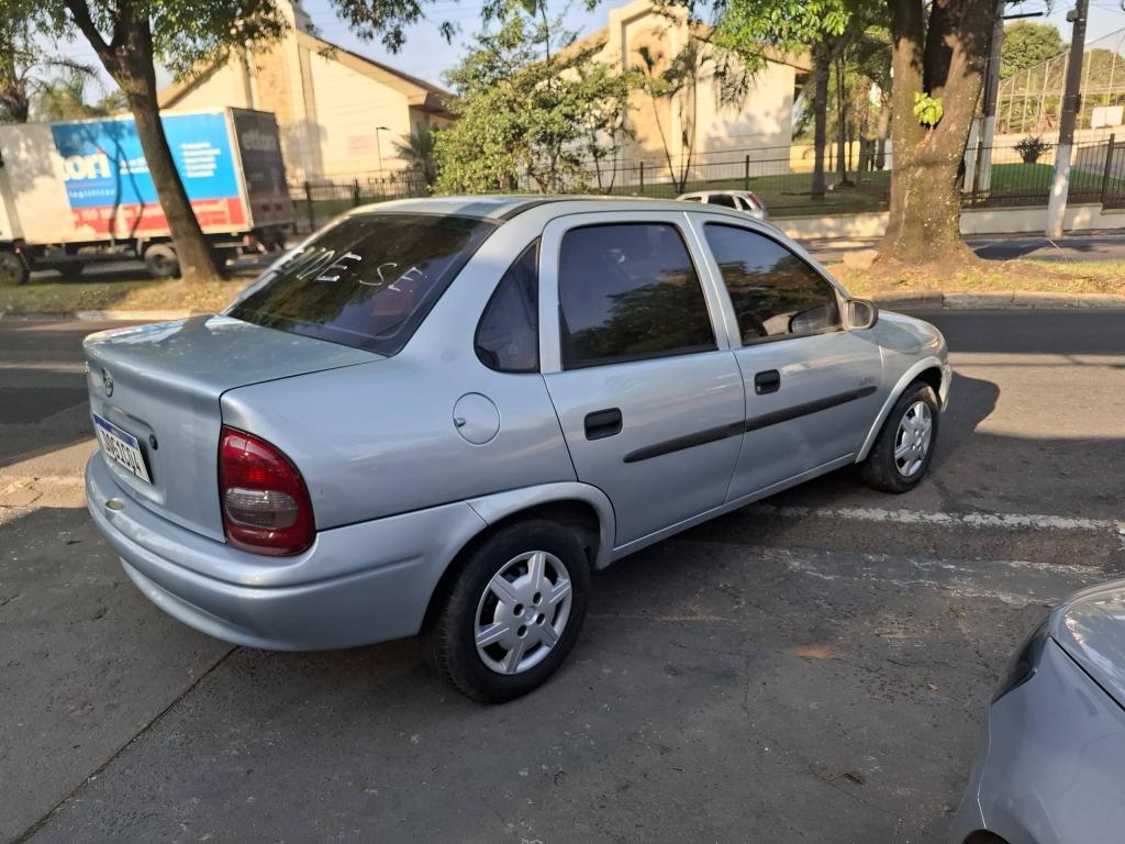 CHEVROLET Corsa Sedan - Foto