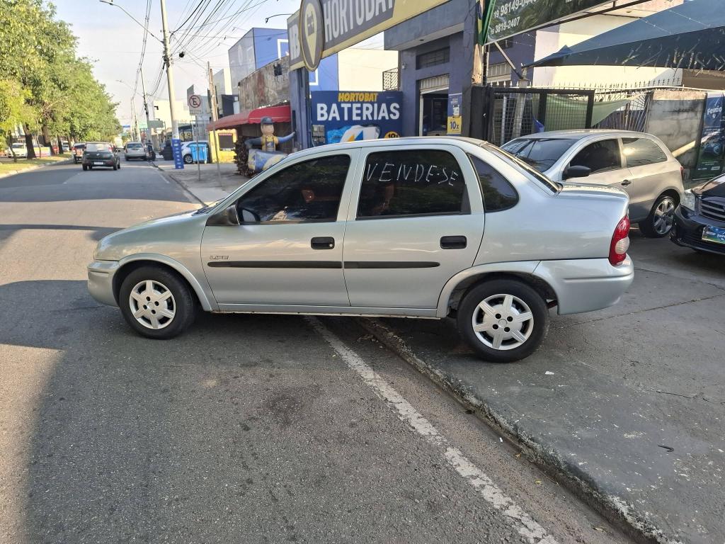 CHEVROLET Corsa Sedan - Foto