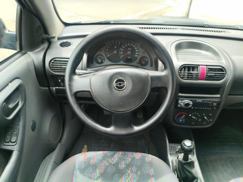 CHEVROLET Corsa Sedan - Foto