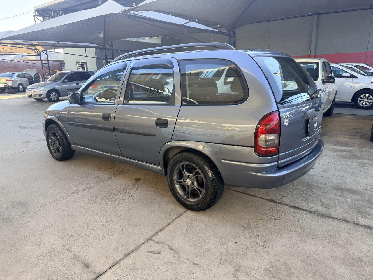 CHEVROLET Corsa Wagon - Foto