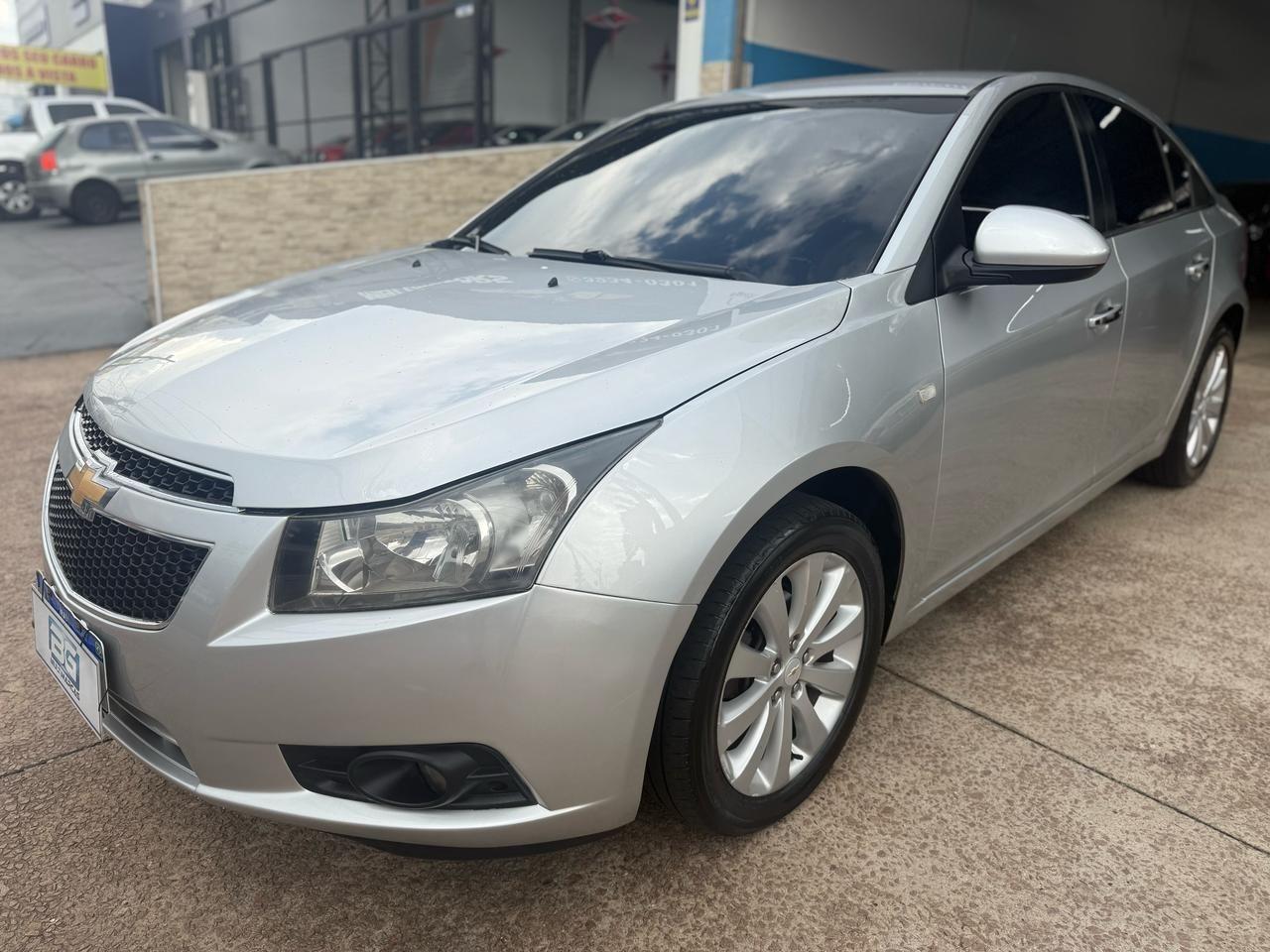 CHEVROLET Cruze Sedan - Miniatura