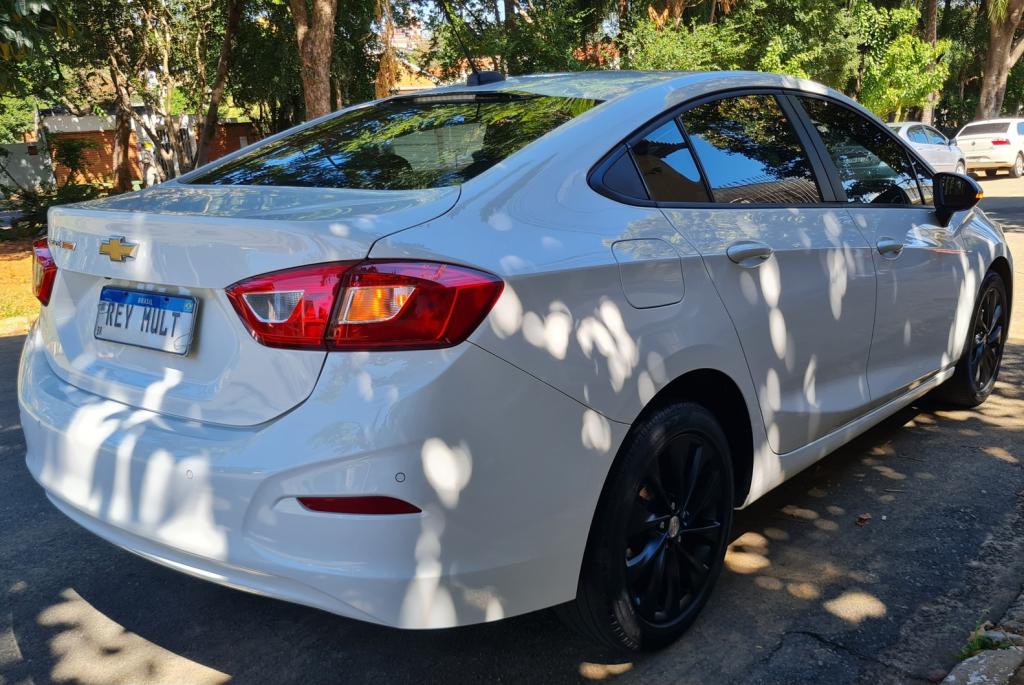 CHEVROLET Cruze Sedan - Foto