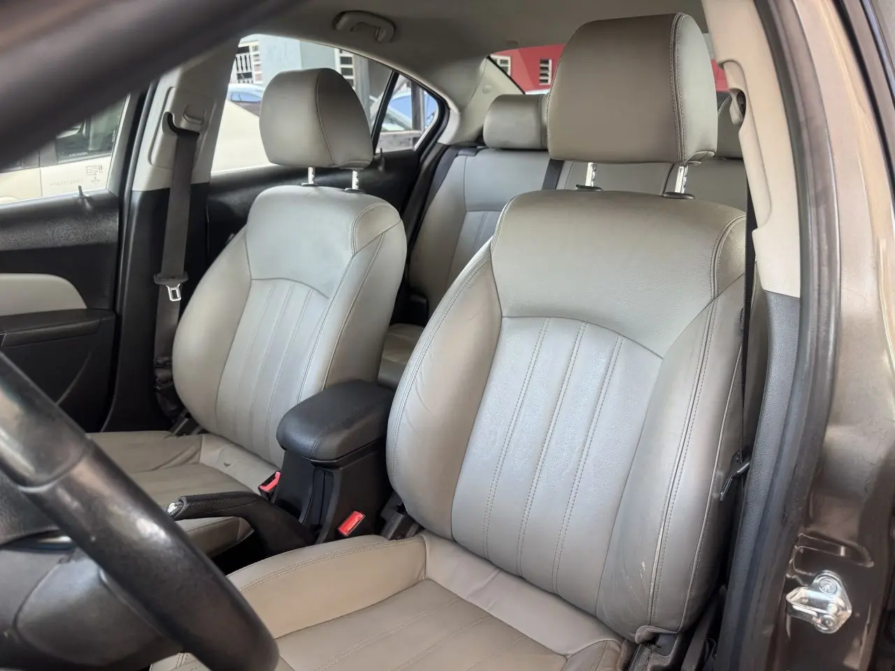 CHEVROLET Cruze Sedan - Foto