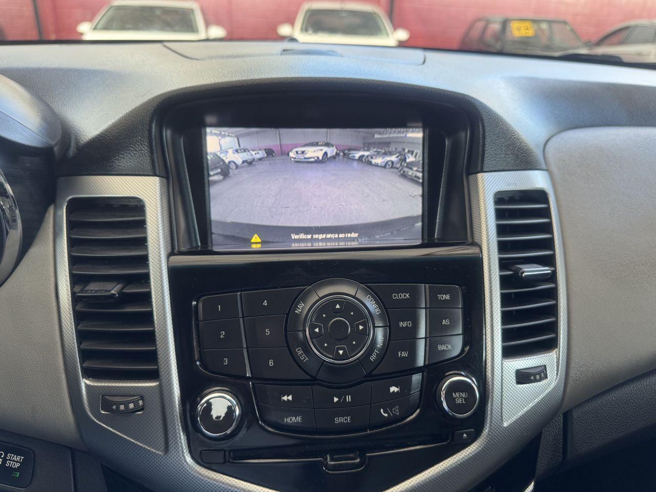 CHEVROLET Cruze Sedan - Foto