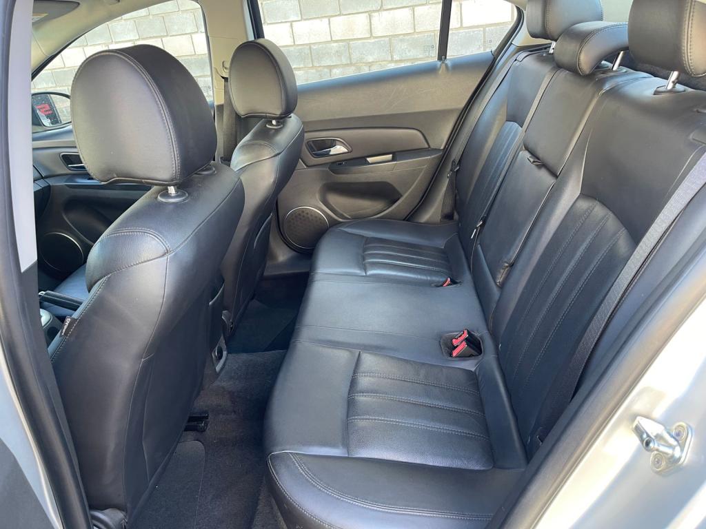 CHEVROLET Cruze Sedan - Foto