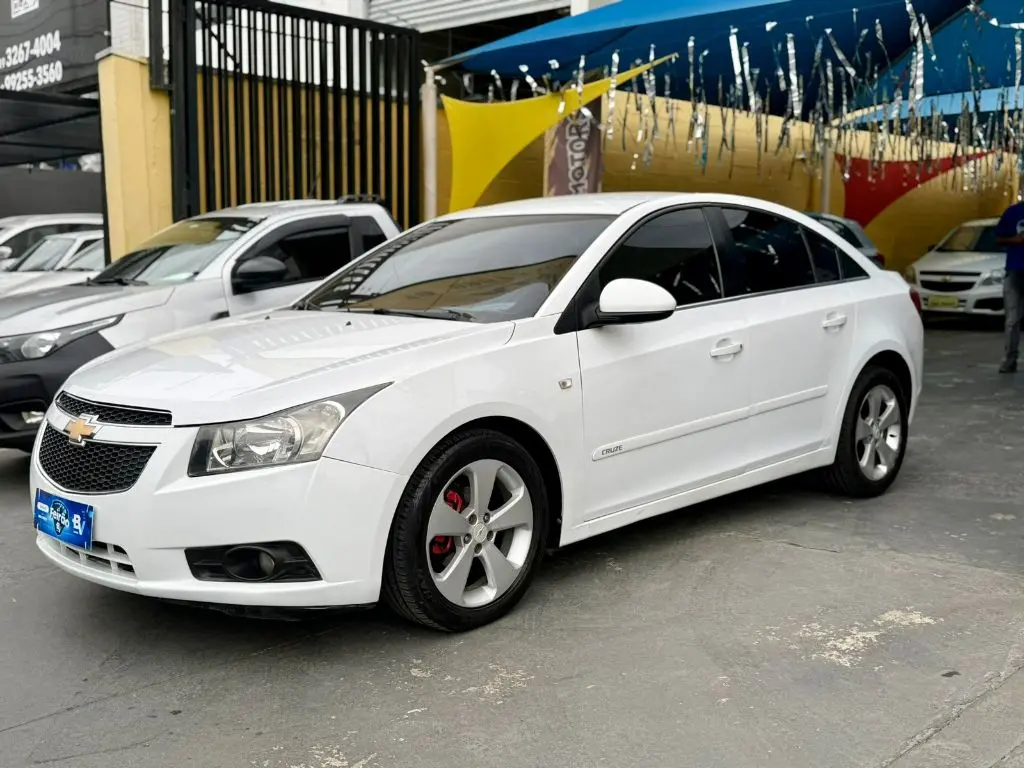 CHEVROLET Cruze Sedan