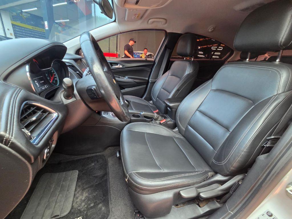 CHEVROLET Cruze Sedan - Foto