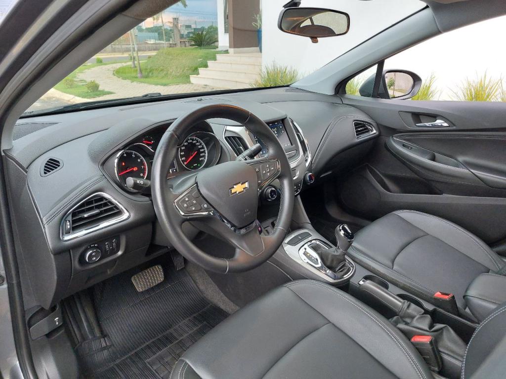 CHEVROLET Cruze Sedan - Foto