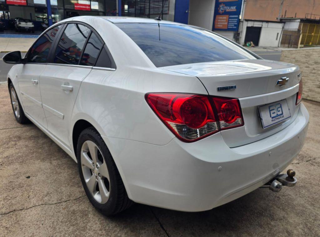 CHEVROLET Cruze Sedan - Foto