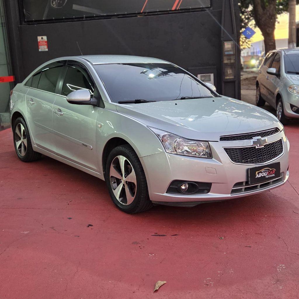CHEVROLET Cruze Sedan - Foto