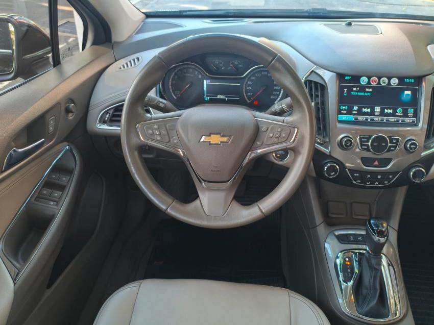 CHEVROLET Cruze Sedan - Foto