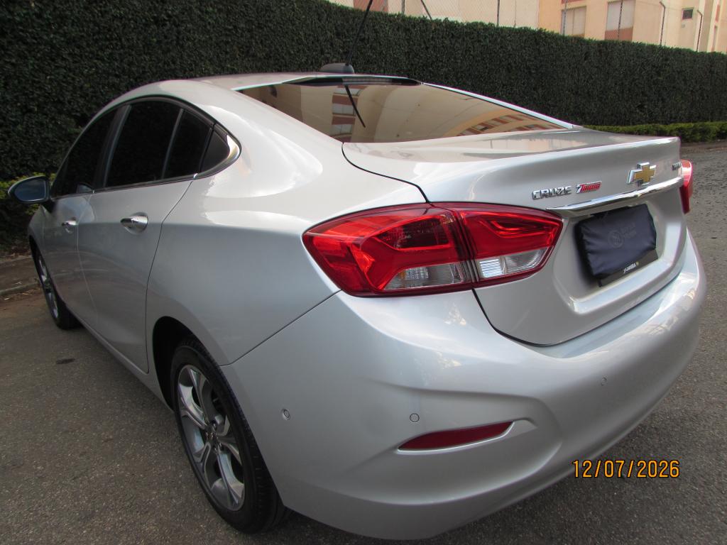 CHEVROLET Cruze Sedan - Foto