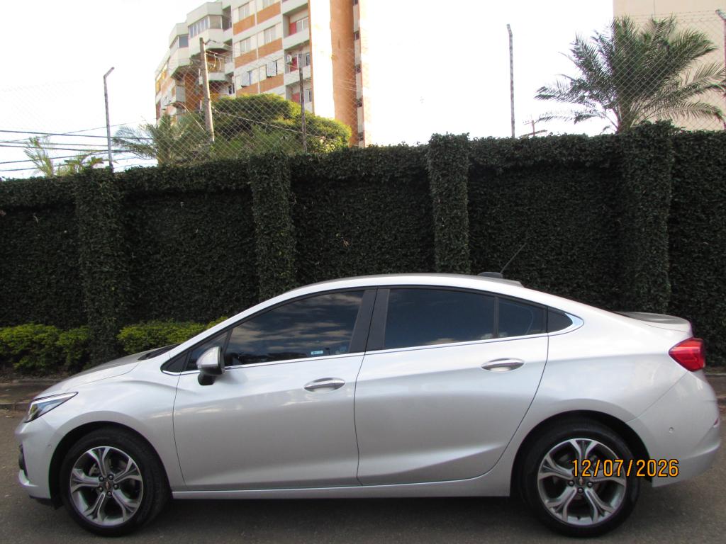 CHEVROLET Cruze Sedan - Foto