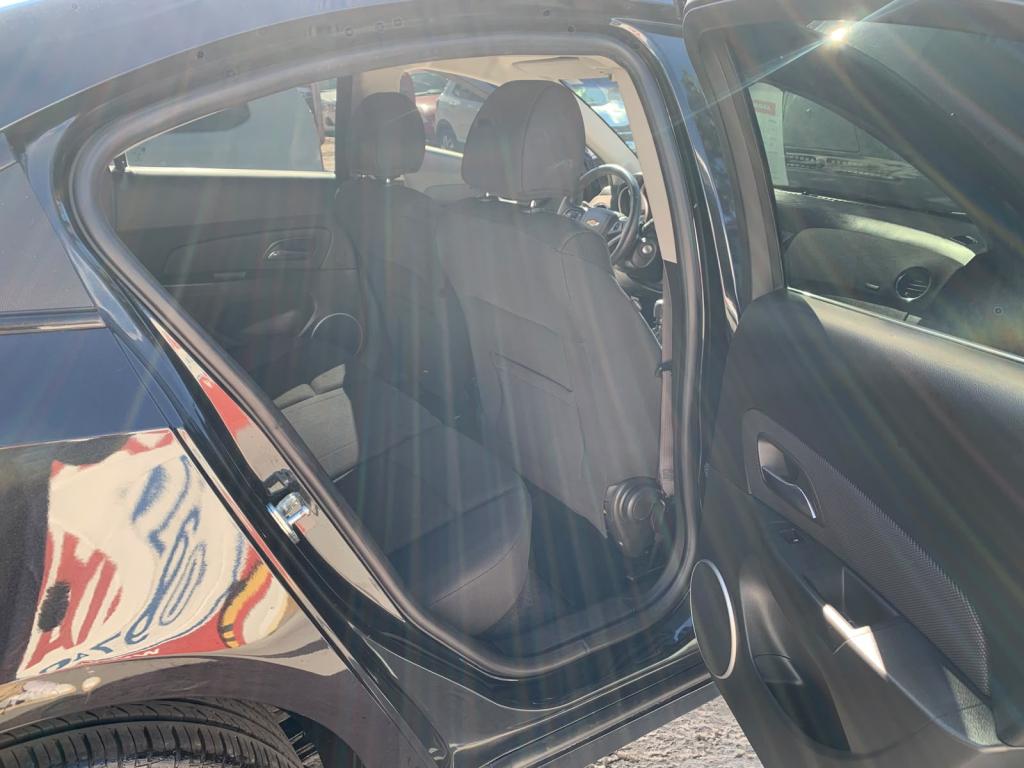 CHEVROLET Cruze Sedan - Foto