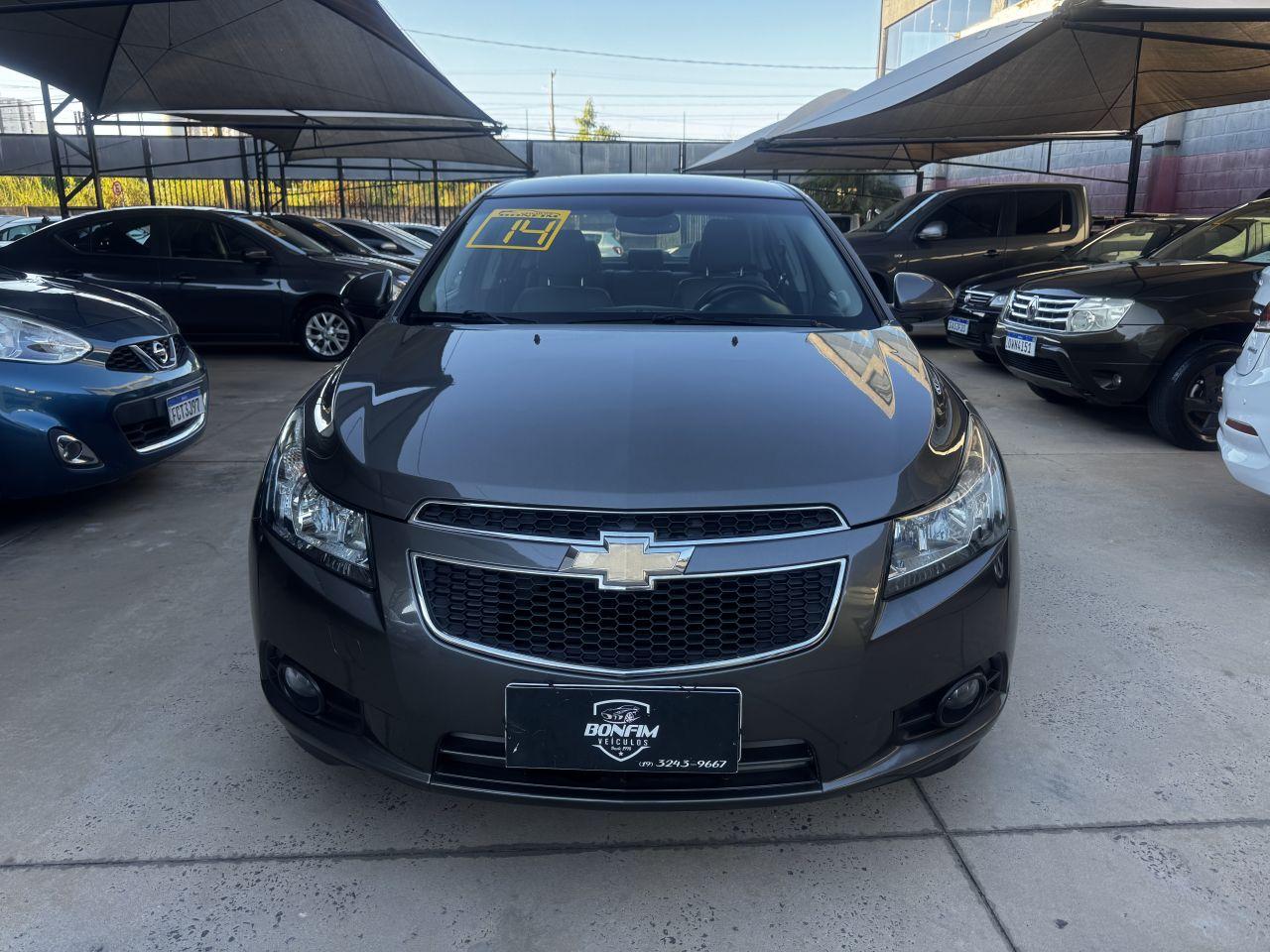 CHEVROLET Cruze Sedan - Foto