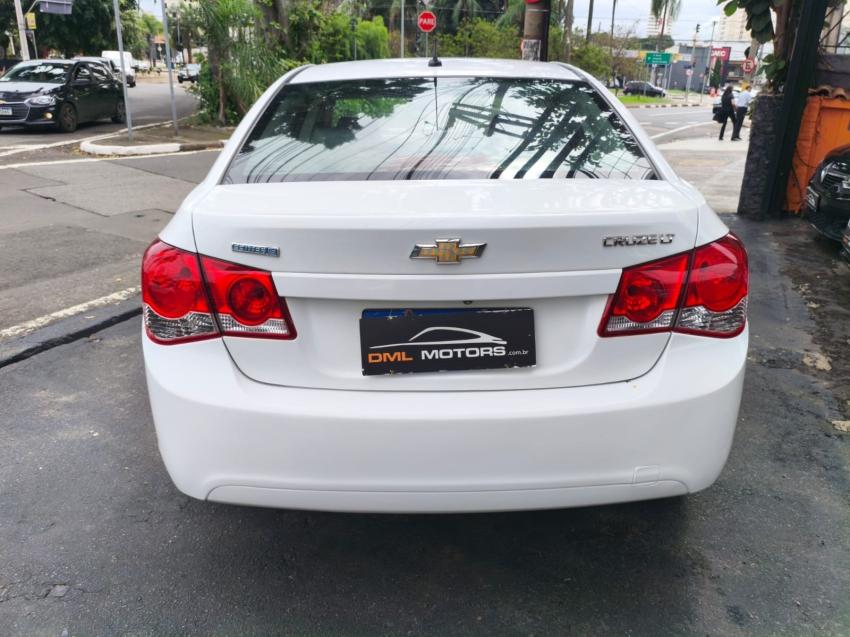 CHEVROLET Cruze Sedan - Foto
