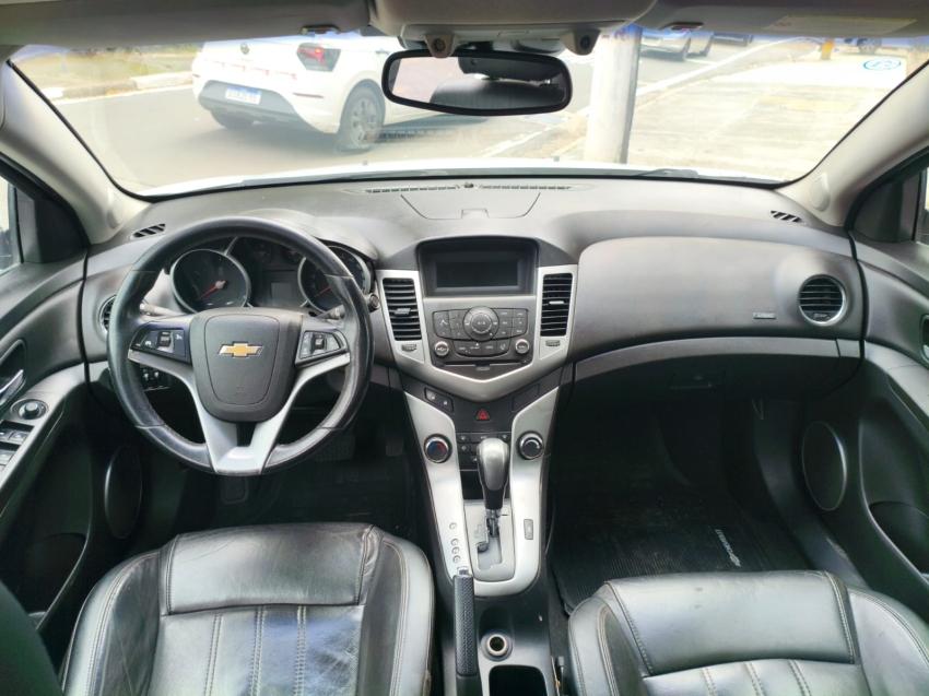 CHEVROLET Cruze Sedan - Foto