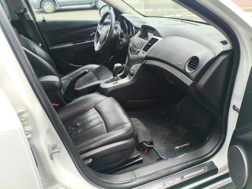 CHEVROLET Cruze Sedan - Foto