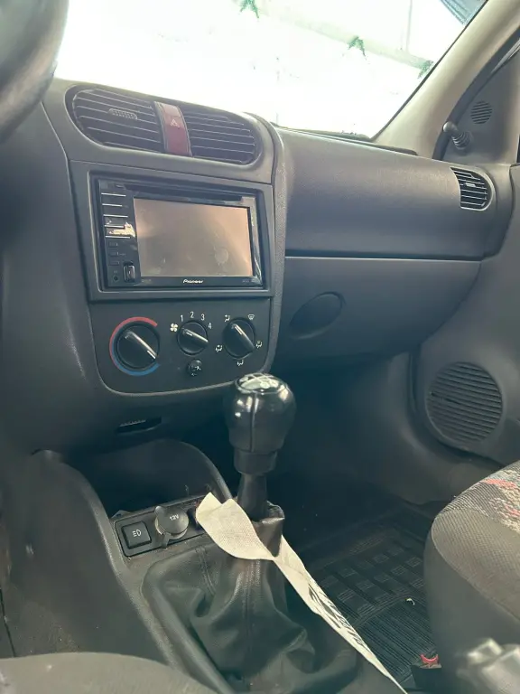 CHEVROLET Montana - Foto