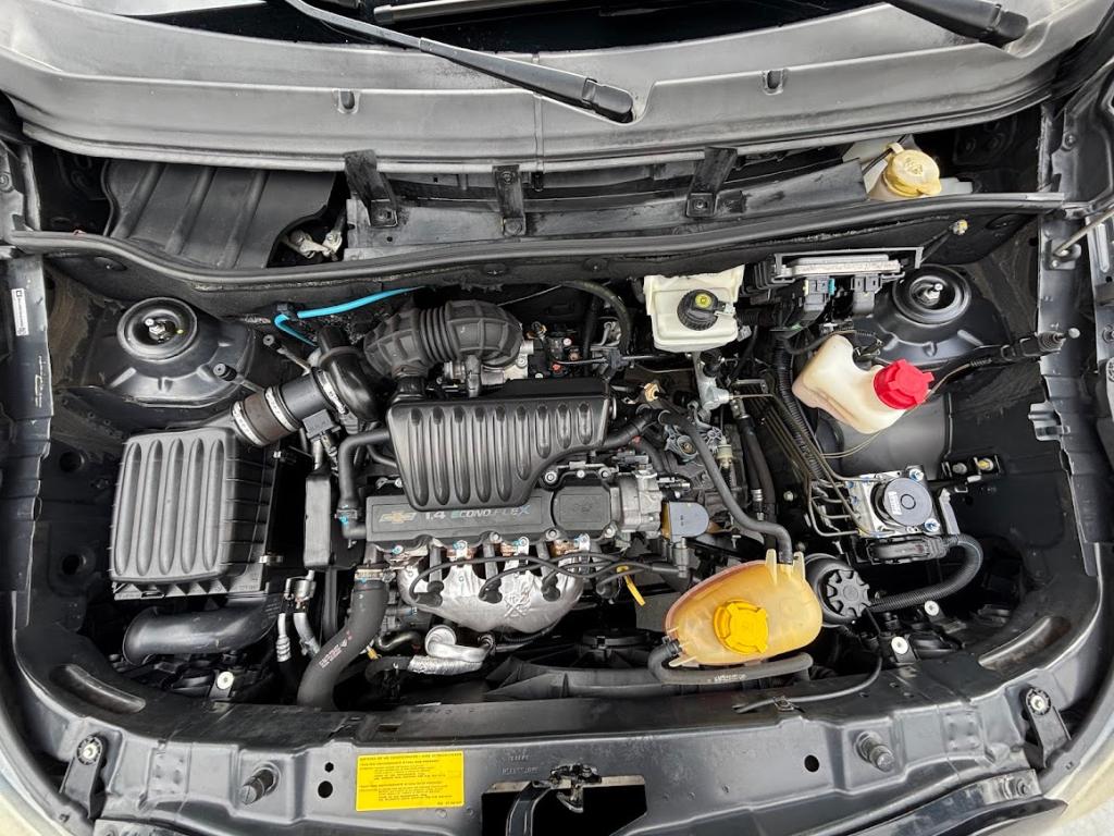 CHEVROLET Montana - Foto