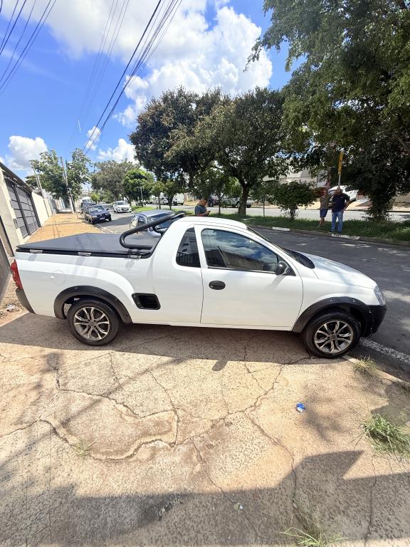 CHEVROLET Montana - Foto