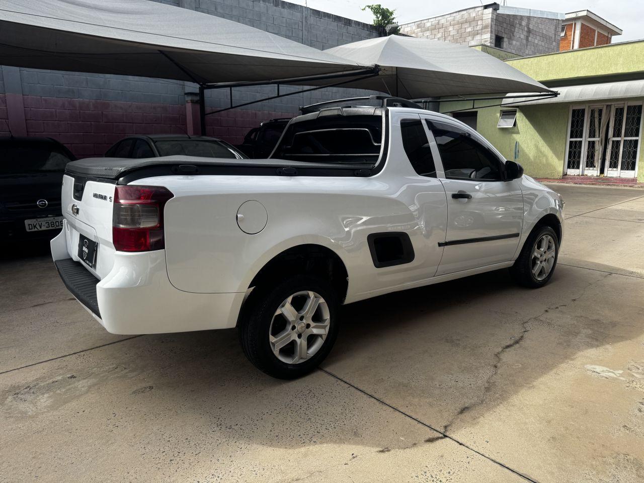 CHEVROLET Montana - Foto