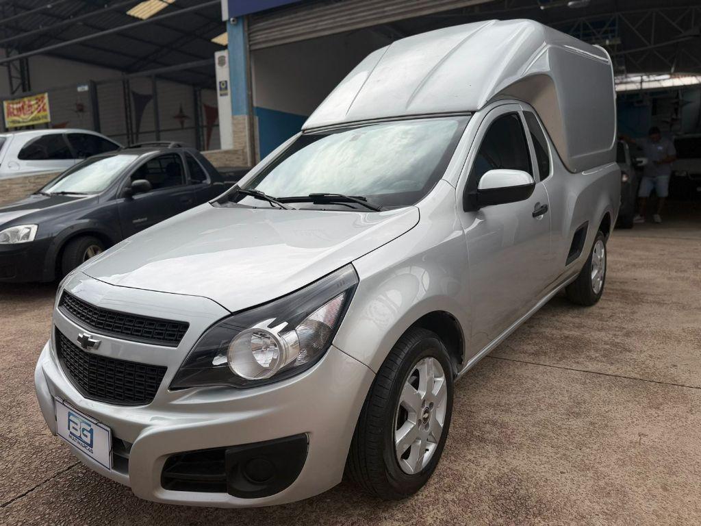 CHEVROLET Montana - Foto