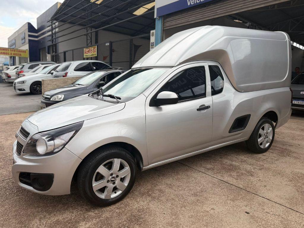 CHEVROLET Montana - Foto
