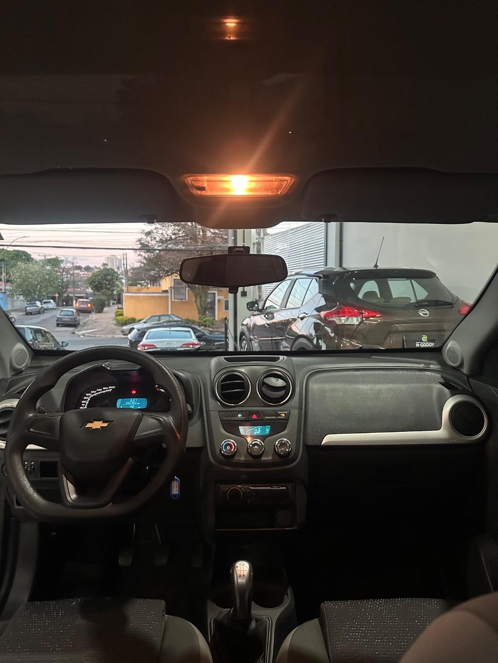 CHEVROLET Montana - Foto