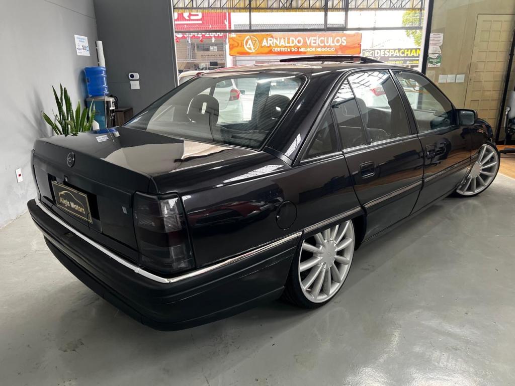 CHEVROLET Omega - Foto