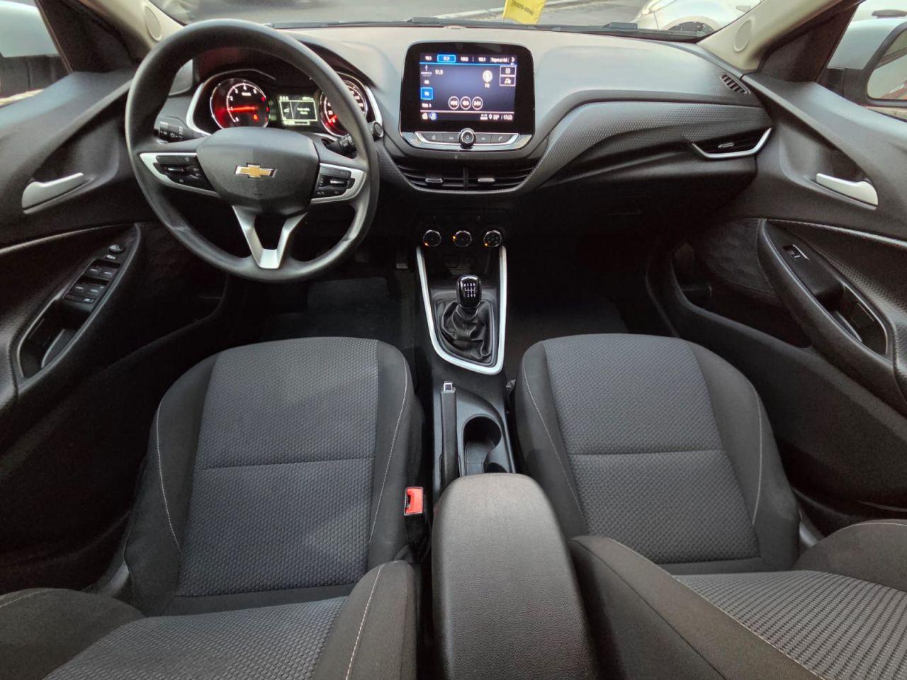 CHEVROLET Onix Hatch - Foto